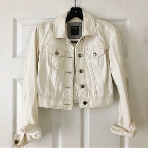 Abercrombie & Fitch White Cropped Denim Jacket